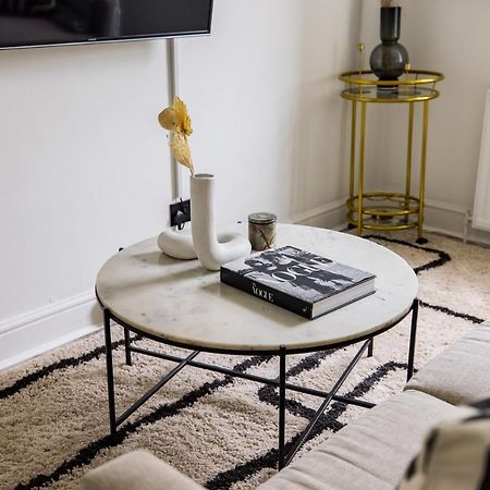 The Kensington And Chelsea Classic - Glamorous 2Bdr Flat 런던 외부 사진