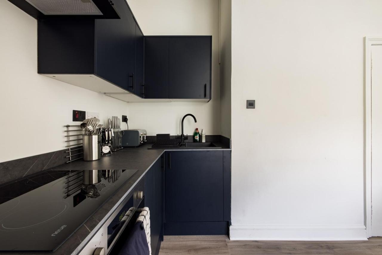 The Kensington And Chelsea Classic - Glamorous 2Bdr Flat 런던 외부 사진