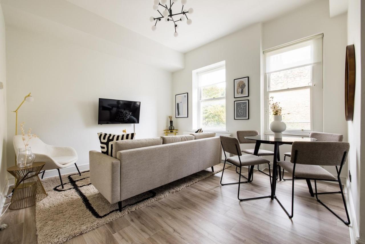The Kensington And Chelsea Classic - Glamorous 2Bdr Flat 런던 외부 사진